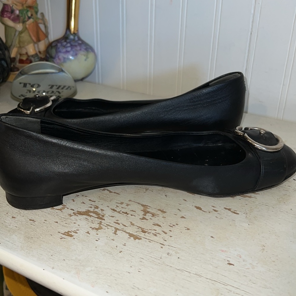 Gucci Sachalin Black Leather Logo Ballet Flats size 39.5 - Picture 8 of 11